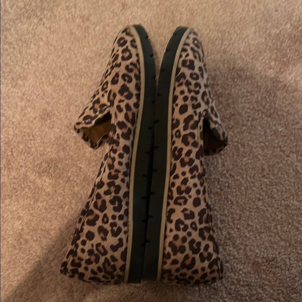 White Mountain Brown and Black Leopard Print Flats - Picture 7 of 7